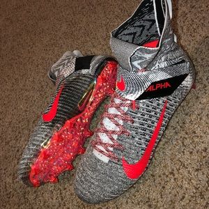RARE Nike Alpha Menace Elite 2 Flyknit.